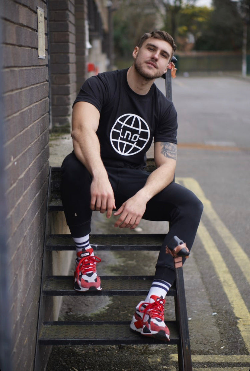 LNO Globe T-shirt